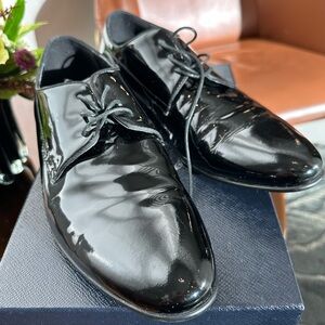 Aldo Glossy Black Oxfords